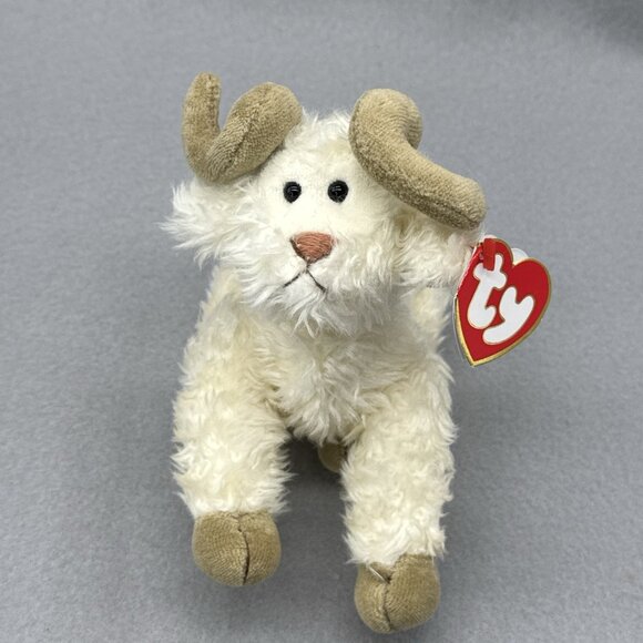 Ramsey Lamb Ram Fuzzy Horns Attic Treasures Off White Plushie TY 1993 Posable 6" - Picture 4 of 10